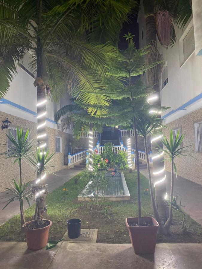 Appartement Martil 3 Chambres Proche De Centre Ville 5Mn A Pied Et La Plage 10Mn A Pied Et 10Mn De Aeroport Tetouan En Voiture Εξωτερικό φωτογραφία