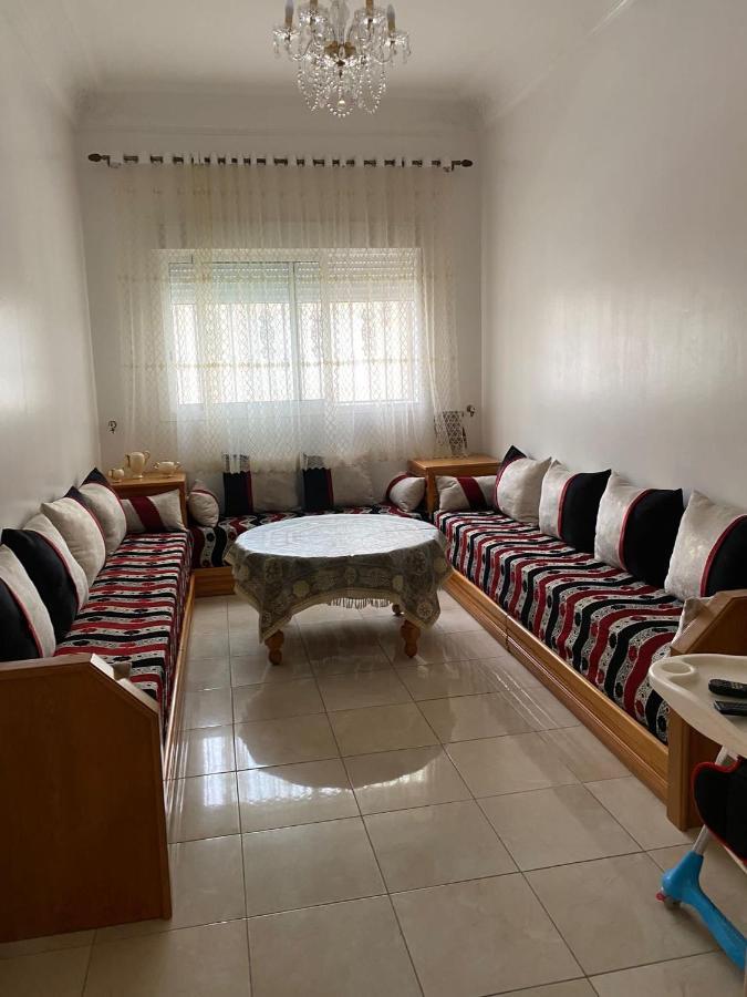 Appartement Martil 3 Chambres Proche De Centre Ville 5Mn A Pied Et La Plage 10Mn A Pied Et 10Mn De Aeroport Tetouan En Voiture Εξωτερικό φωτογραφία