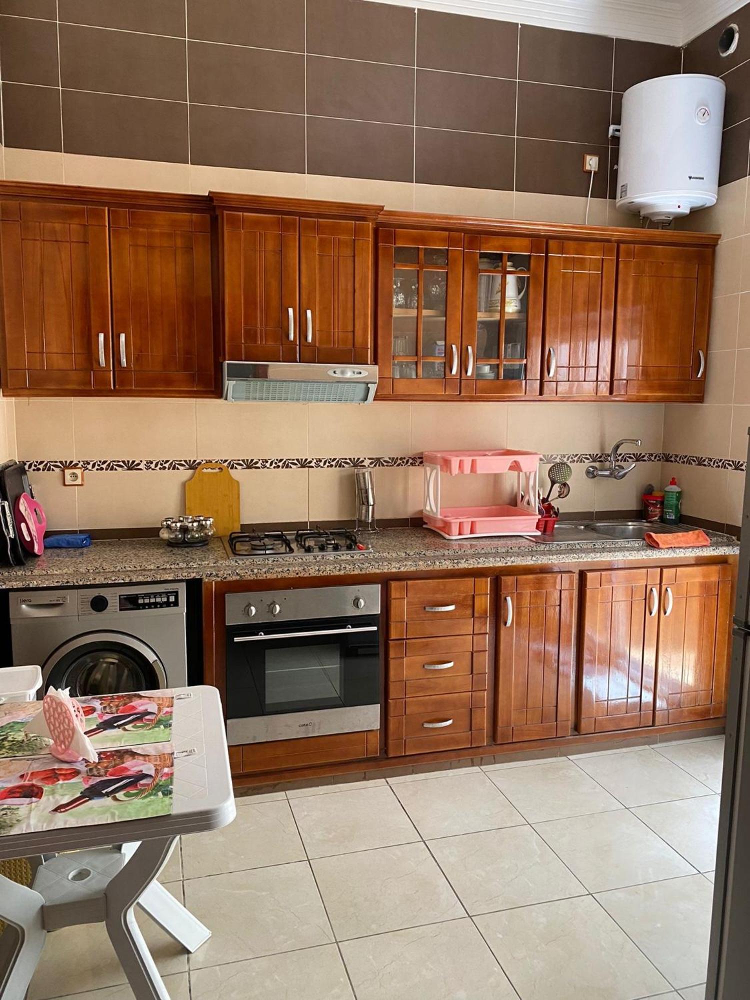 Appartement Martil 3 Chambres Proche De Centre Ville 5Mn A Pied Et La Plage 10Mn A Pied Et 10Mn De Aeroport Tetouan En Voiture Εξωτερικό φωτογραφία