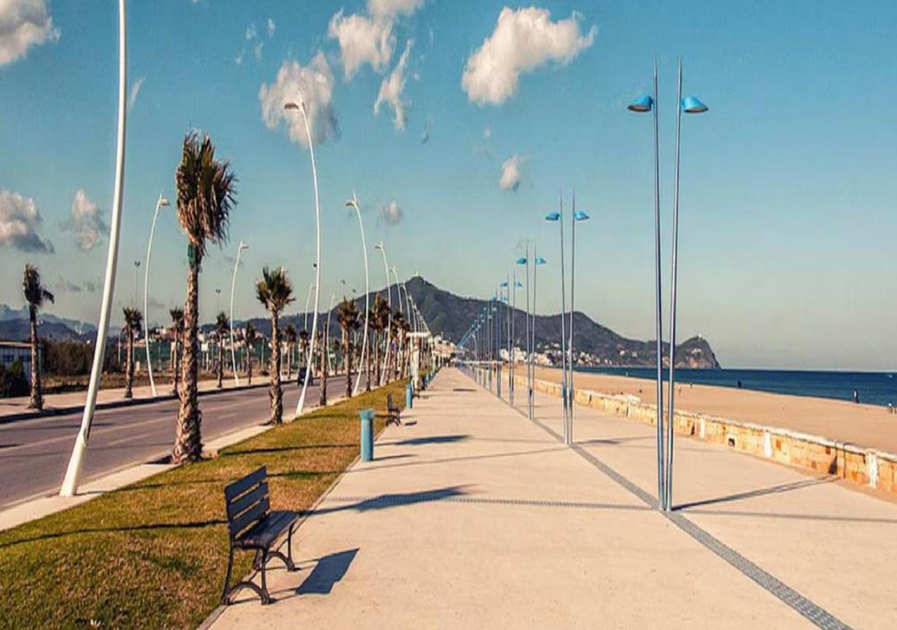 Appartement Martil 3 Chambres Proche De Centre Ville 5Mn A Pied Et La Plage 10Mn A Pied Et 10Mn De Aeroport Tetouan En Voiture Εξωτερικό φωτογραφία